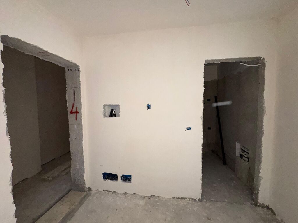 APARTMENT 1+1 FOR SALE FORMER AVIATION FIELD 130,000 EURO FH-58614