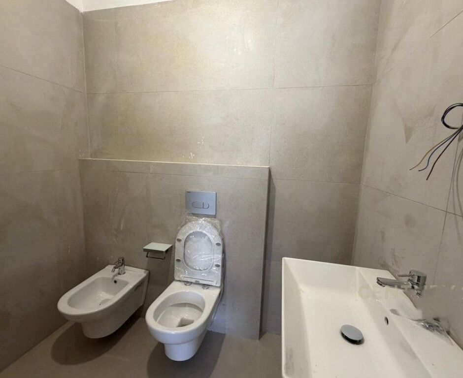 Apartment 2+1+2 for rent at Uzina Dinamo, 5 Maji Street