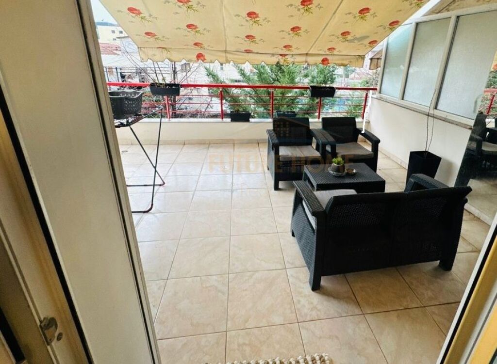 SHITET APARTAMENT 1+1 (I KONVERTUESHEM NE 2+1) RRUGA ALBANOPOLI