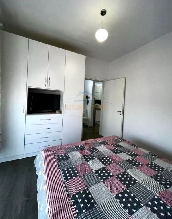 📍 Terminal degli Autobus, Complesso Fortesa – 1+1 Investito con Ipoteca! 🏠