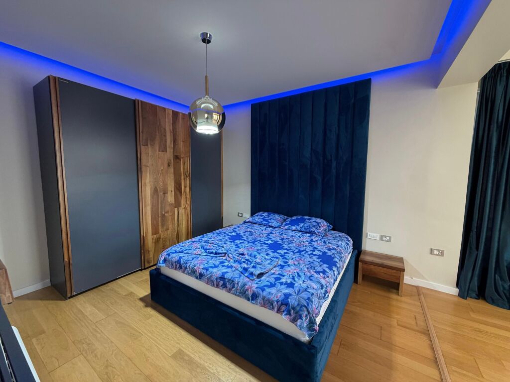 Apartment for Rent at the Botanical Garden