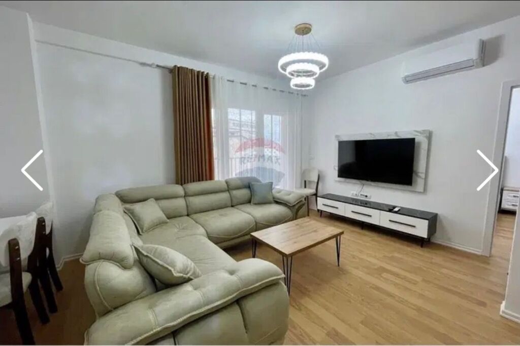 APARTAMENT 1+1 ME QIRA TEK ZOGU I ZI!