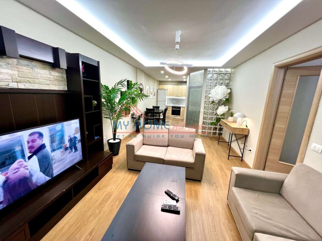 Apartament 1+1 me Qira te Brryli Tirane