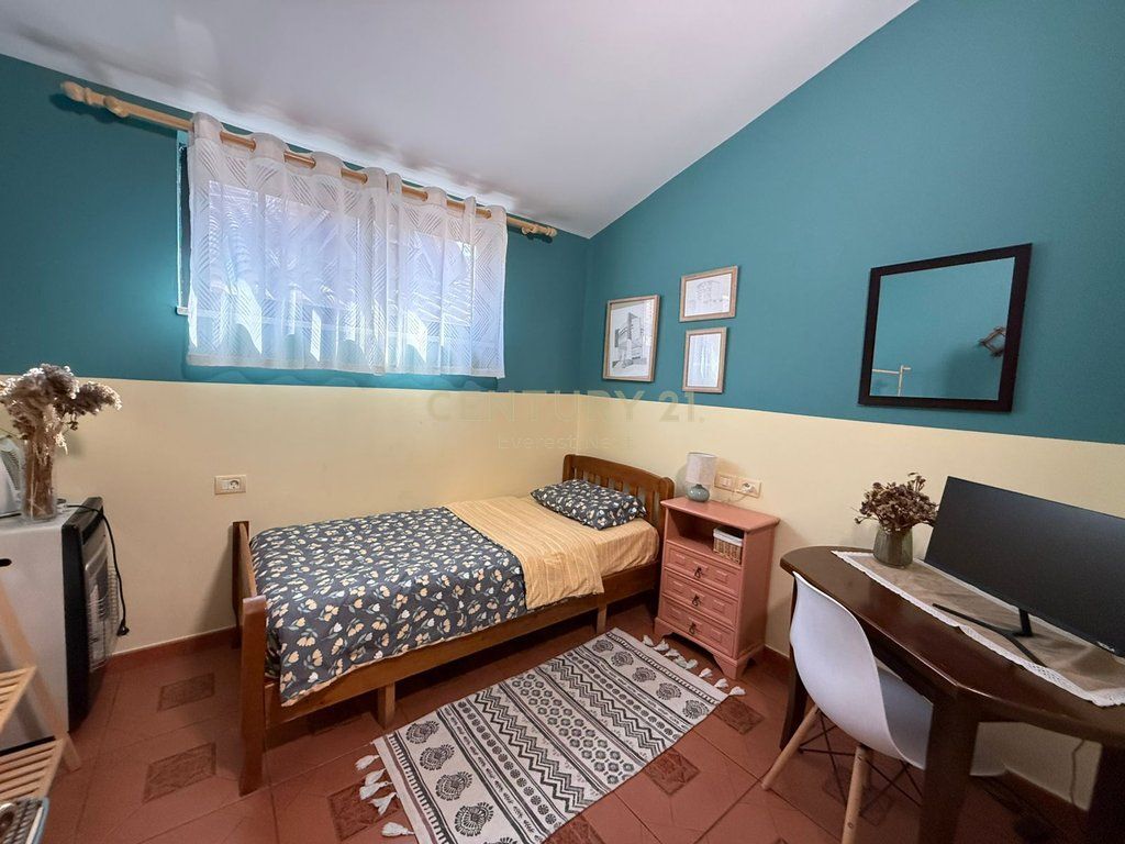 Apartment 2+1 for sale in the Blloku area, near Juvenilja.