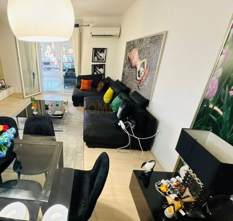 In vendita, Appartamento 1+1, Via Albanopoli