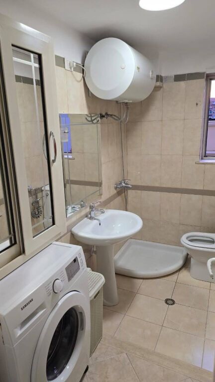 Apartment 2+1 for rent Dibra Street !