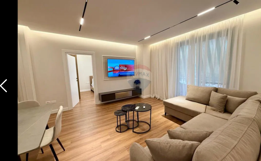 Appartamento in affitto 2+1+2 in Via Hoxha Tahsim