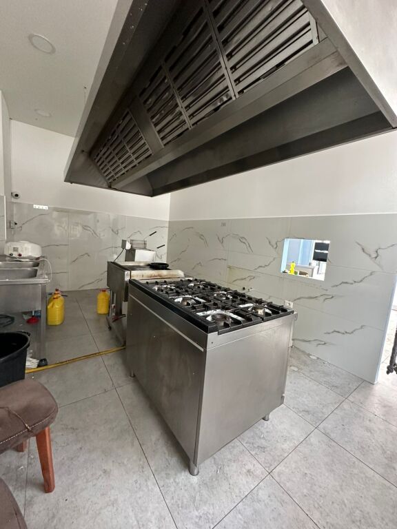 Business premises for rent