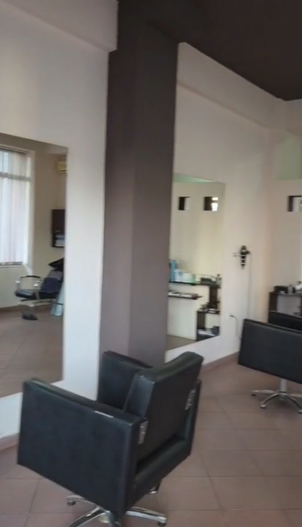 DYQAN ME QERA 50 M2 RRUGA E ELBASANIT 60.000 LEKE FH-58602