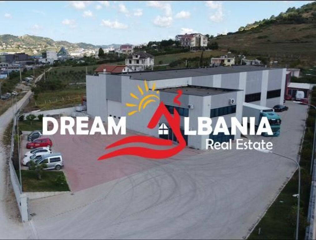 Capannone in vendita sull'autostrada Tirana-Durazzo vicino a City Park ID(4181070)