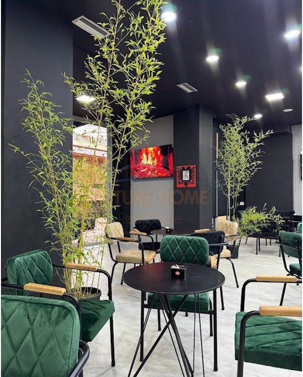 In vendita, Bar Lounge, 21-Dhjetori, Tirana