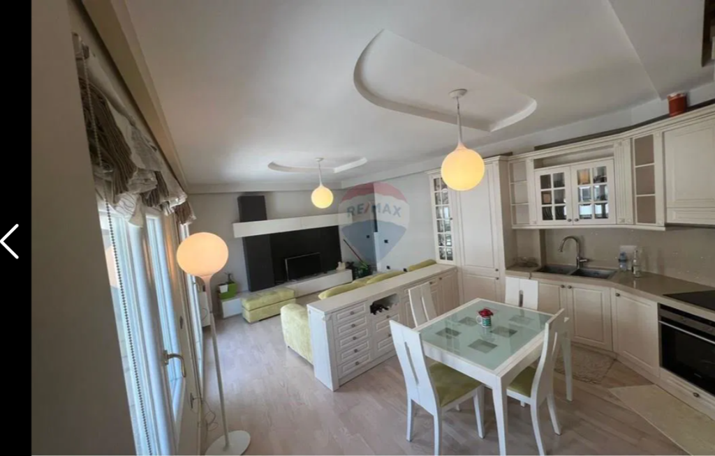 Duplex for sale at Dry Lake