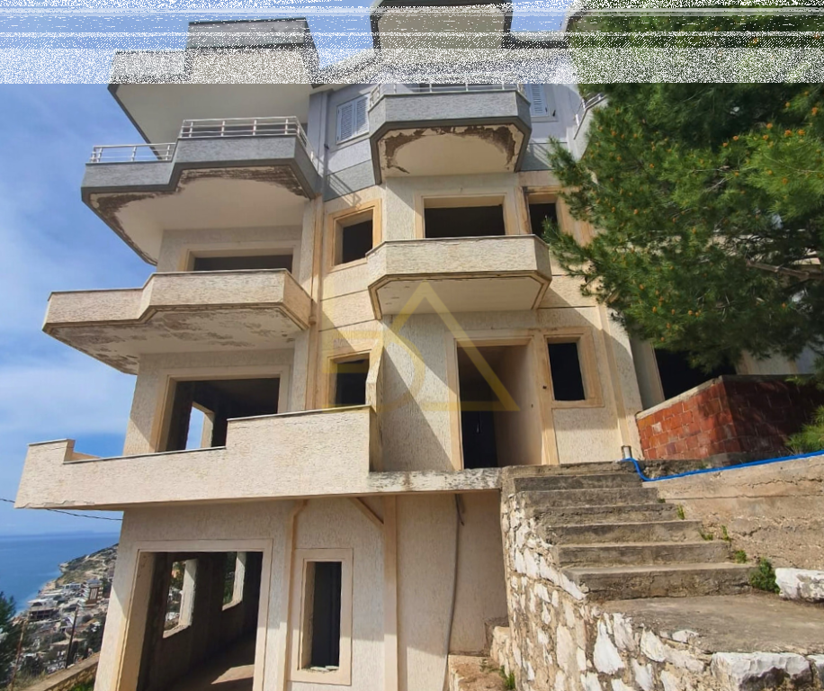 Edificio in Vendita – Sarandë