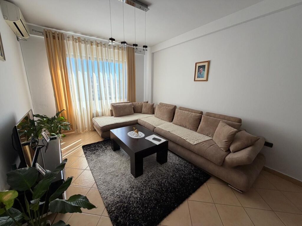 Apartament 2+1 per shitje Fresk !
