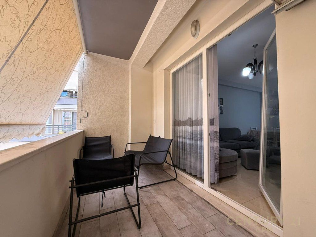 SHESIM APARTAMENT 2+1 PRANE KIKA 2 KOMUNA E PARISIT!