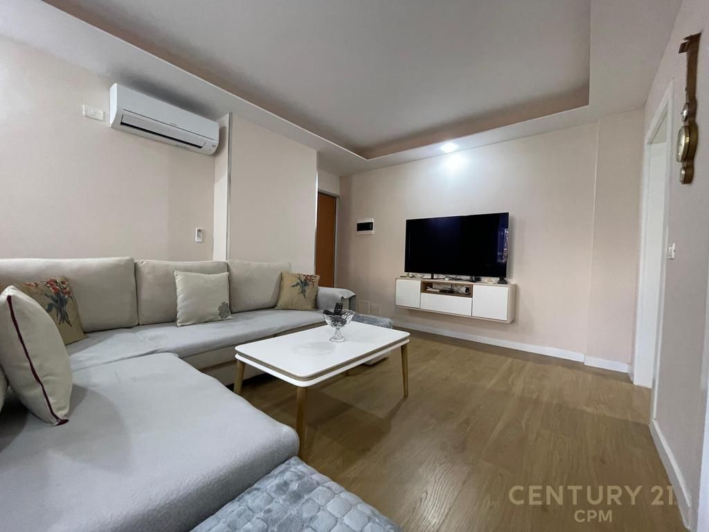 Apartament 2+1 Me Qira pranë Pazarit të Ri, Tiranë - 700€ | 100 m² !