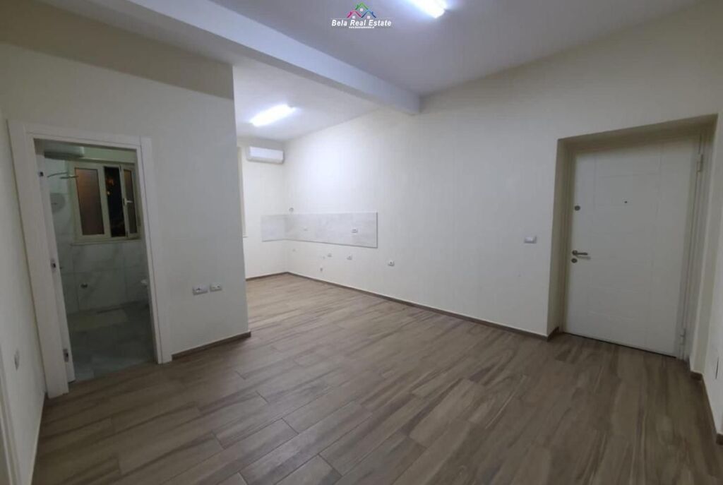Office For Rent 2+1 At Zogu i Pare Boulevard ( ID BZ2118) Tirana