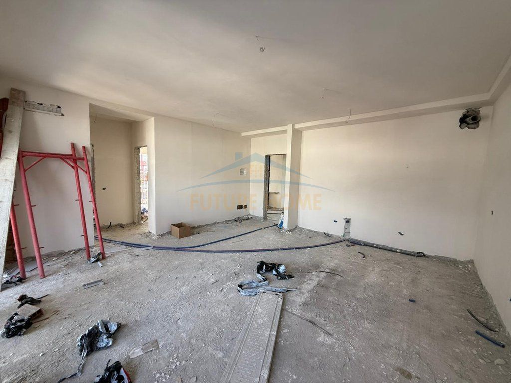 In vendita, Appartamento 3+1+2, Porcelan, Tirane