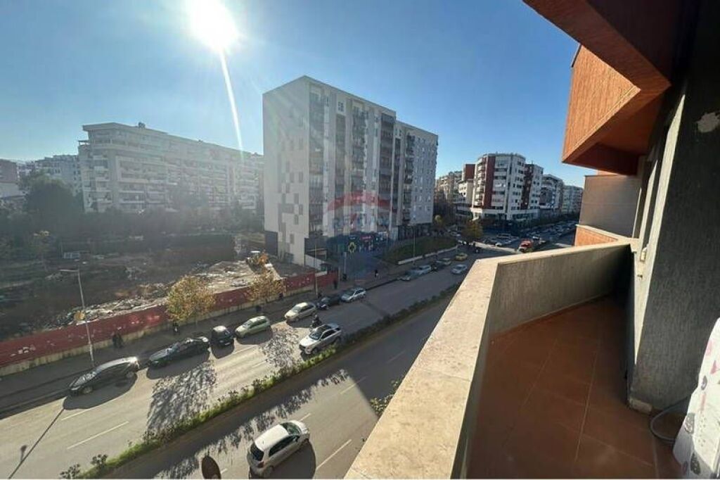 Modern apartment 2+1+2 with parking and 2 balconies