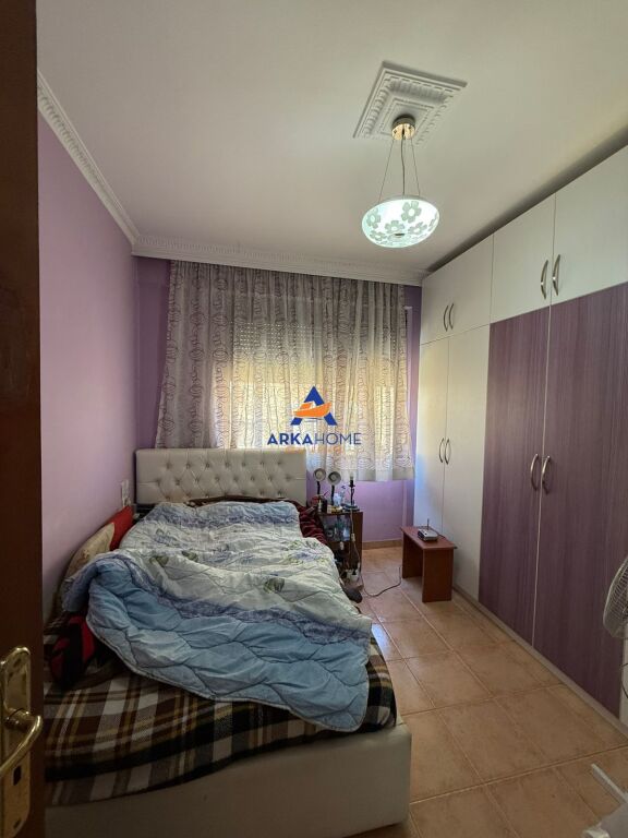 IN VENDITA APPARTAMENTO 2+1+3 BALCONI "VIA NAIM FRASHERI" 250000 EURO