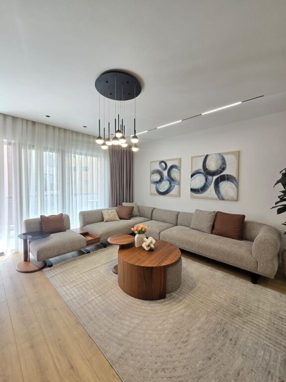 For rent 2+1+2 plus parking space, Delijorgj