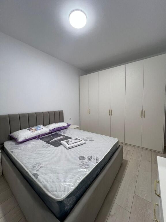 For rent 2+1 at River Residence, Unaza e Re