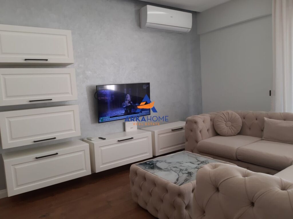 APARTMENT FOR RENT 2+1+BALCONY "BOTANICAL GARDEN" 850 EURO