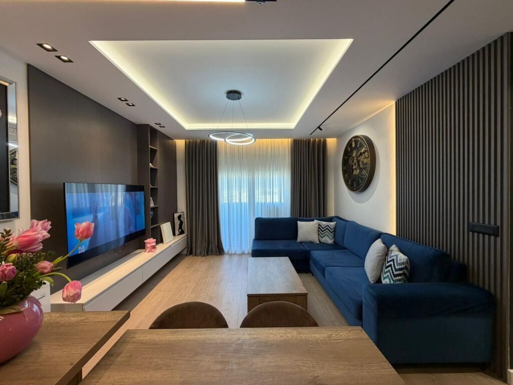 Apartament 2+1+Parking per shitje tek Golden Park prane Amerikan 3.