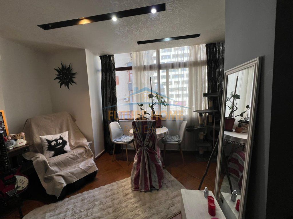 For sale, Apartment 1+1, Former Bus Park, Tirana.