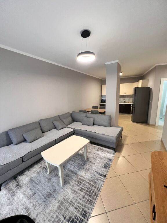 Jepet apartamenti me qera 2+1+2 ne Don Bosko