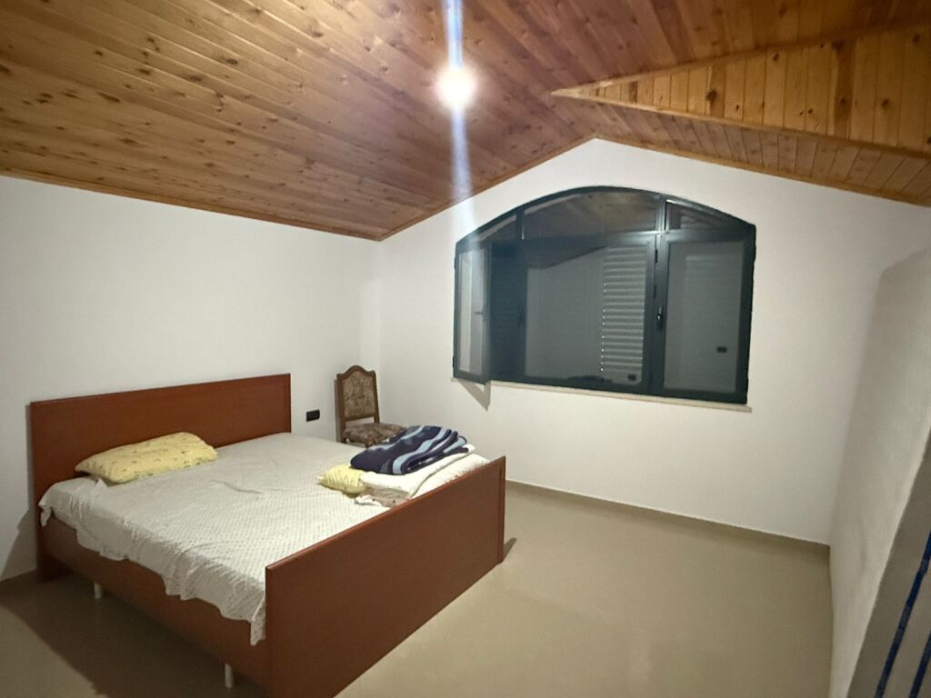 3+1,i mobiluar vile private,sauk i ri,1000 euro