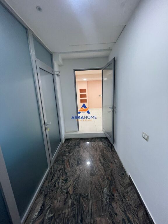 OFFICE SPACE FOR RENT 820M2 "KAVAJES STREET, OPPOSITE DELIJORGJI" 10,000 EURO