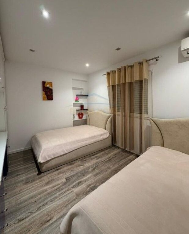For sale, 2+1 Apartment Laprake, Tirana.