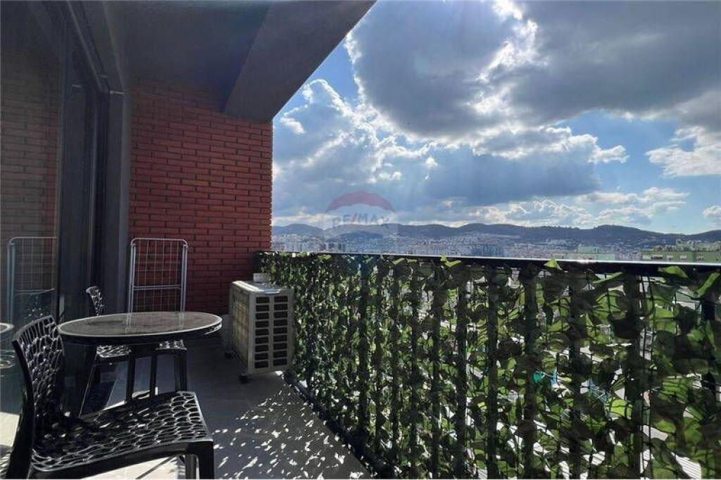 APARTAMENT 2+1 ME QIRA MYSLYM SHYRI