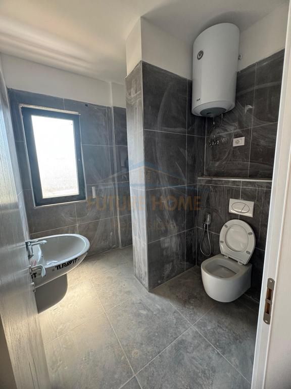 Shitet, Apartament 2+1+2, Oasis Residence, Unaza e Re