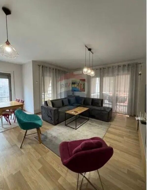 Apartament 2+1+2 me qira tek Kompleksi Delijorgji