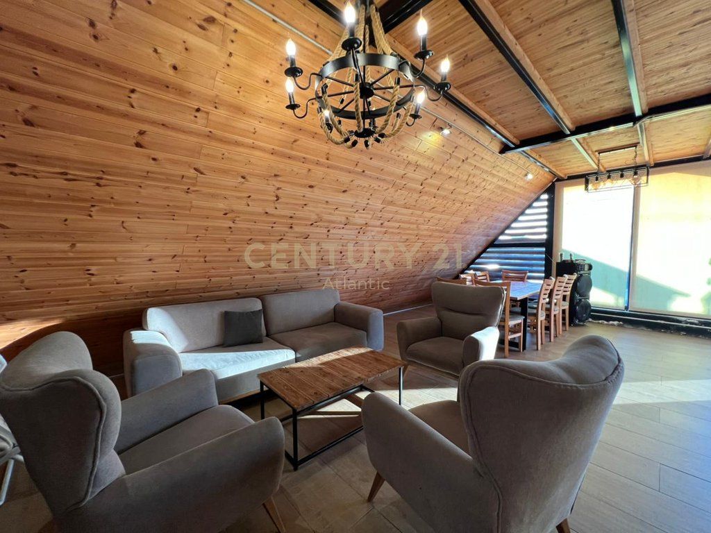 VILLA ALPINA IN LEGNO CON JACUZZI IN AFFITTO A SHKALLNUR DURRES !