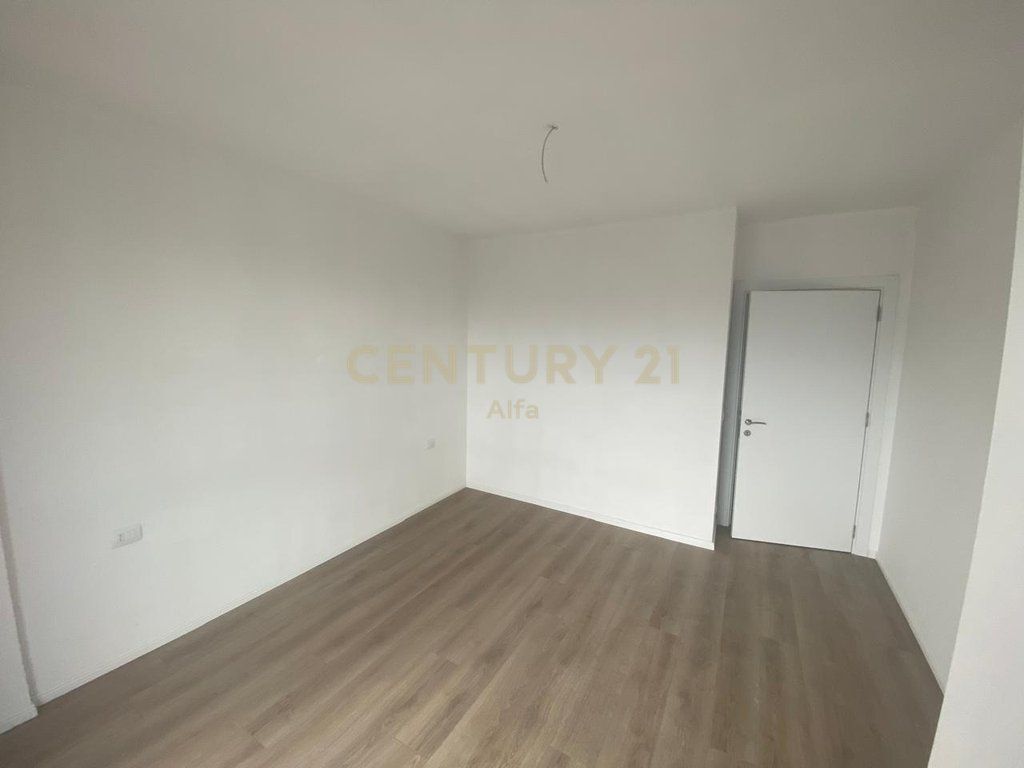 Appartamento 1+1 in vendita, Accesso Tirana. 120.000 € Superficie totale 64m2