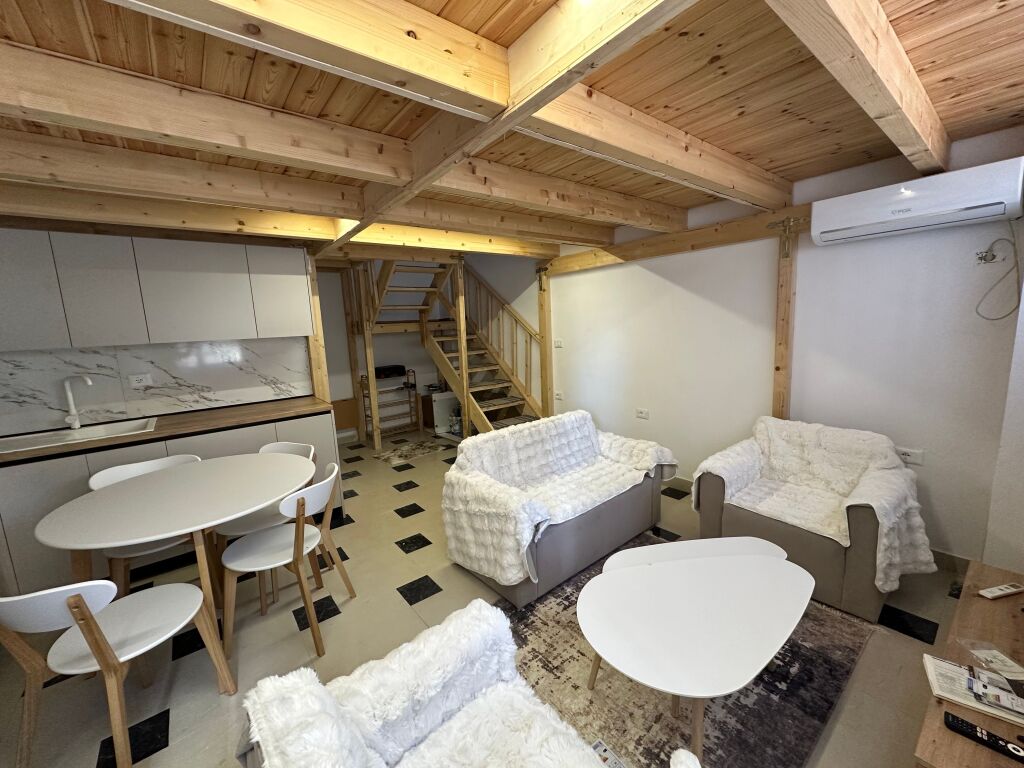 Duplex for rent Selvia