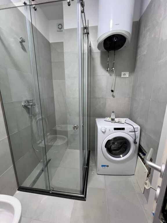 Apartament me qera
