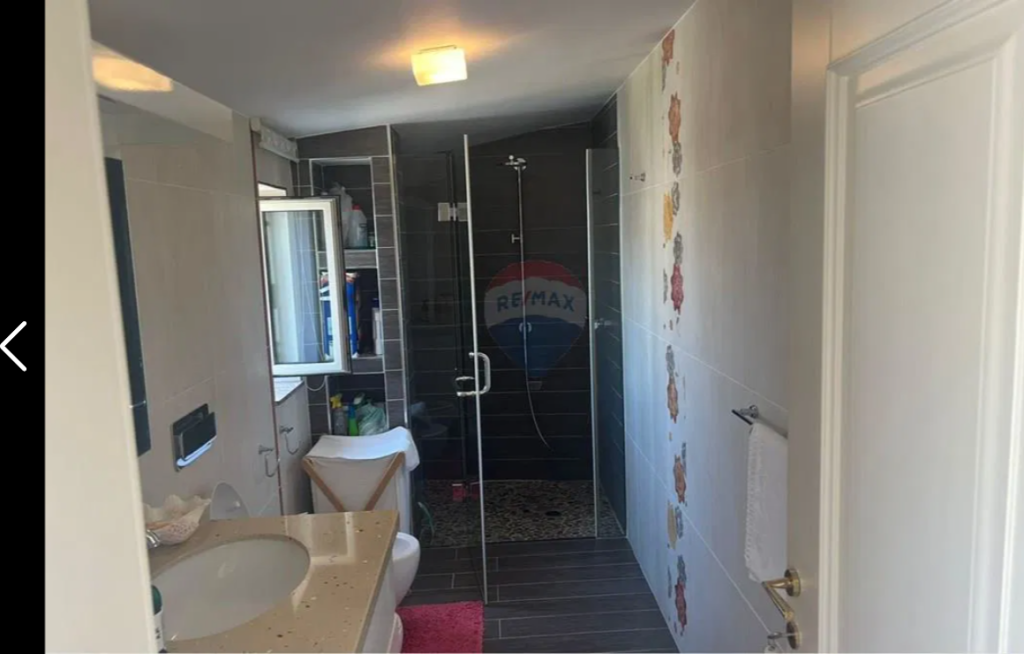Duplex for sale at Dry Lake