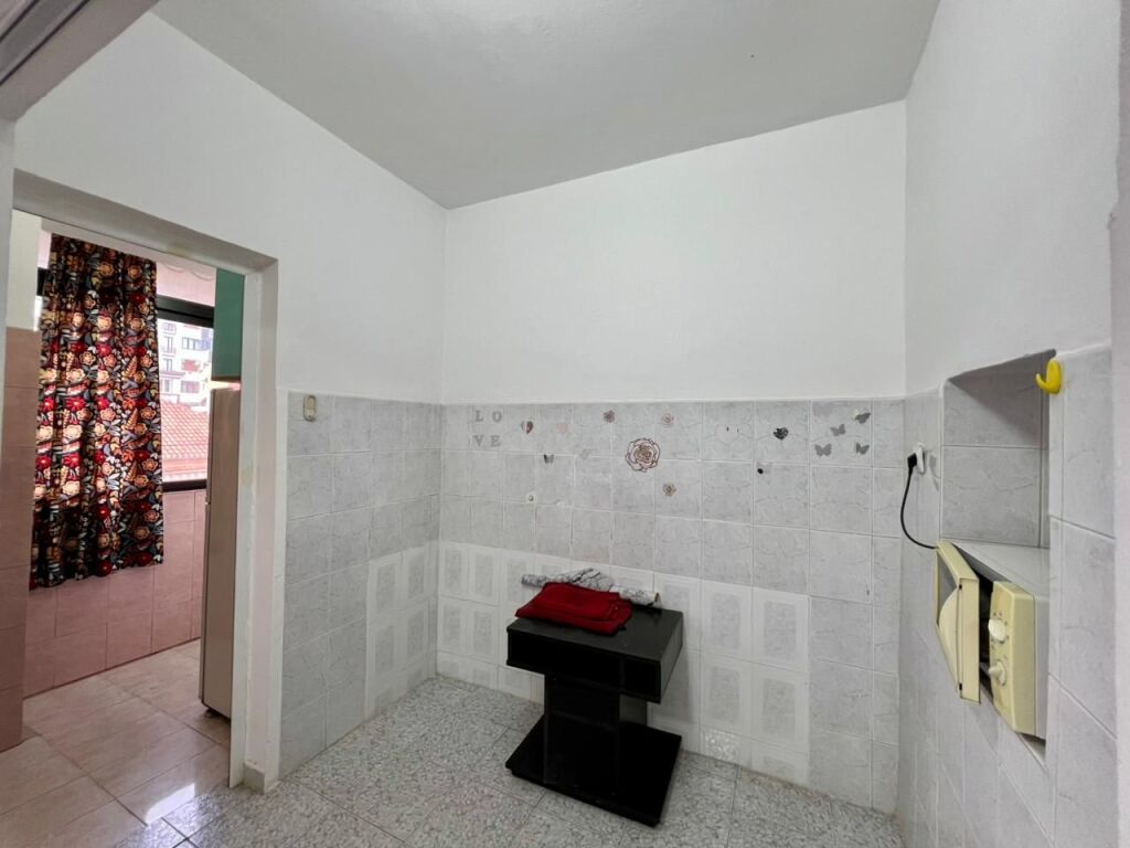 SUPER Apartamnt ne Zemer te Tiranes 1+1 te 21 Dhjetori