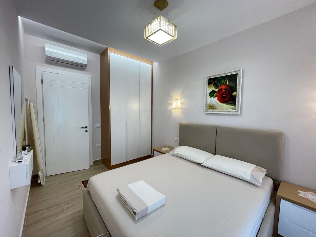 Apartment 1+1 per qera tek 21-Dhjetori!