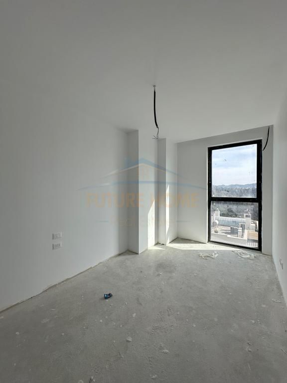 Qera, Apartament 3+1+2 (Për Zyra) , Stadiumi Air Albania, Tiranë