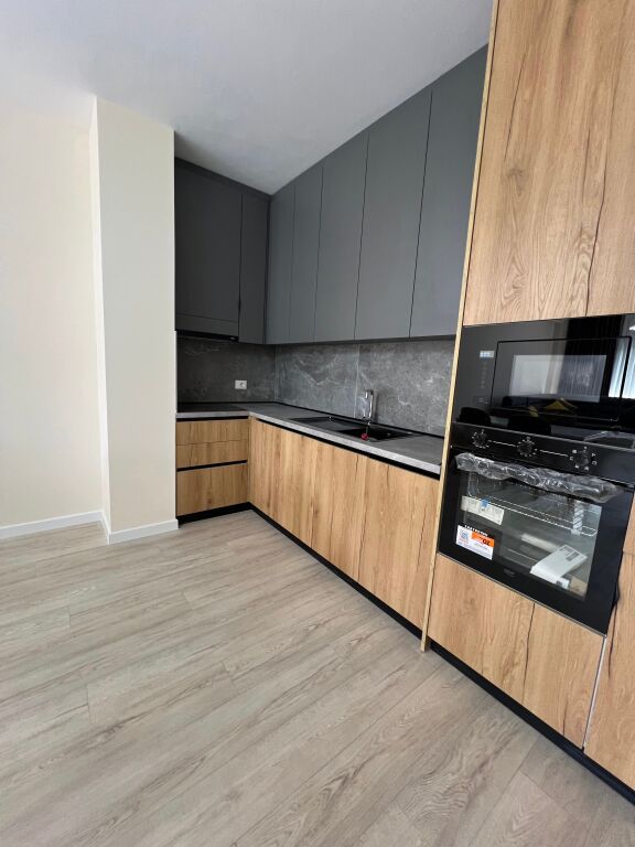 Apartament me qera