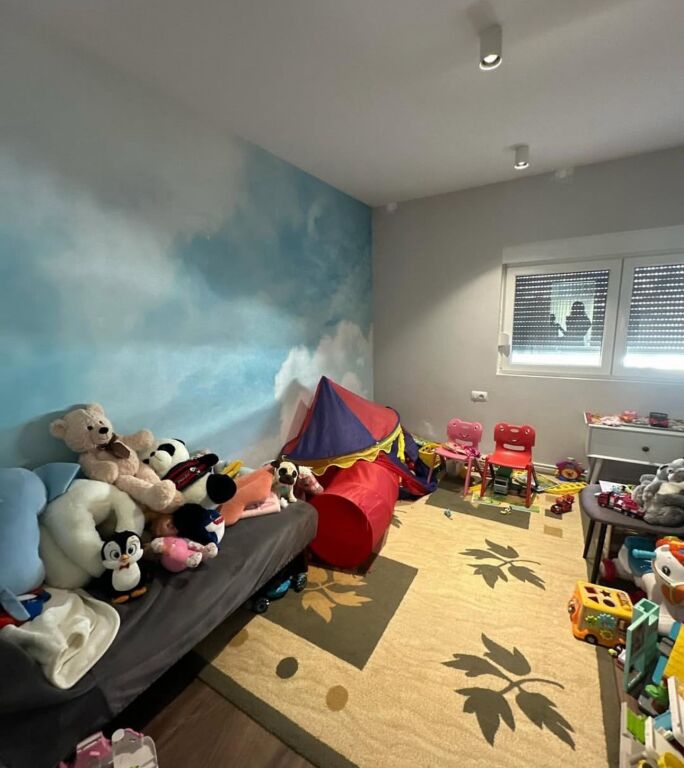Shitet Apartament 3+1📍21 Dhjetorit