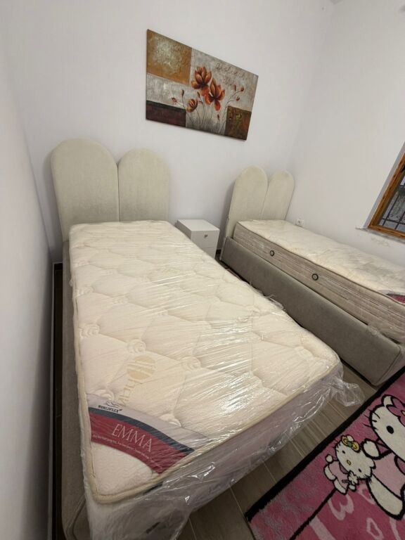 🏠 Jepet me qira pjese vile 2+1  📍 Rruga Gjon Mili, Bulevardi i Rii💰 Çmimi: 600 € / muaj
