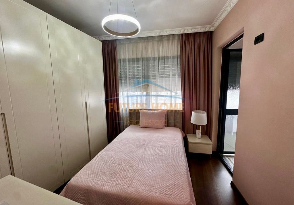 ☀️ 3+1+2 me Super Orientim te Vila L – Astir! 🏠