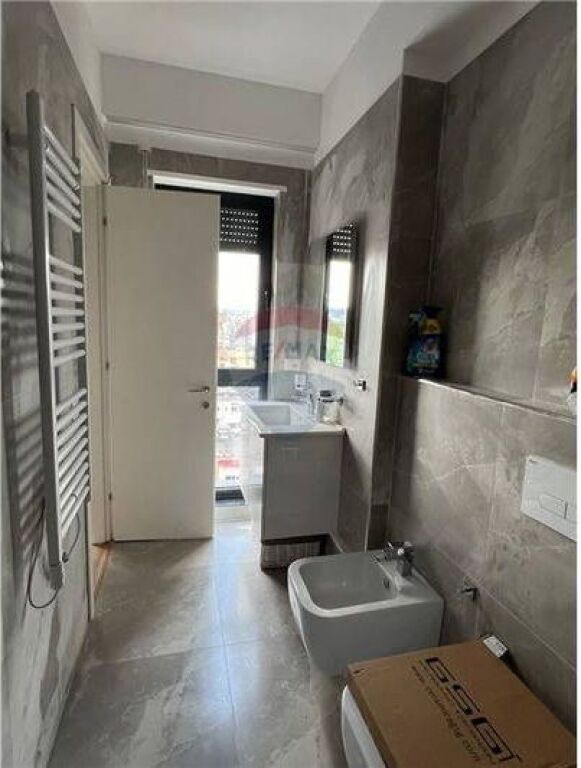 APARTAMENT 2+1 ME QIRA MYSLYM SHYRI