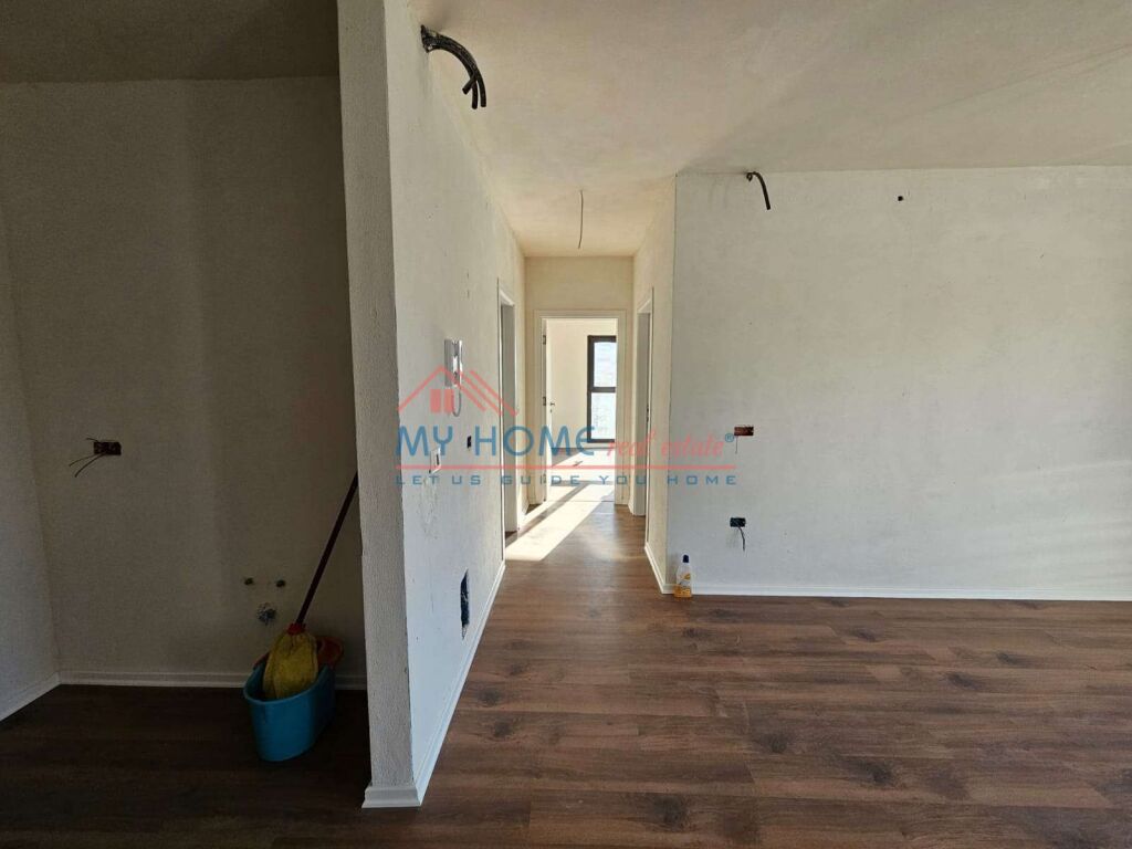 Apartment 2+1 for Sale Porcelain in Tirana